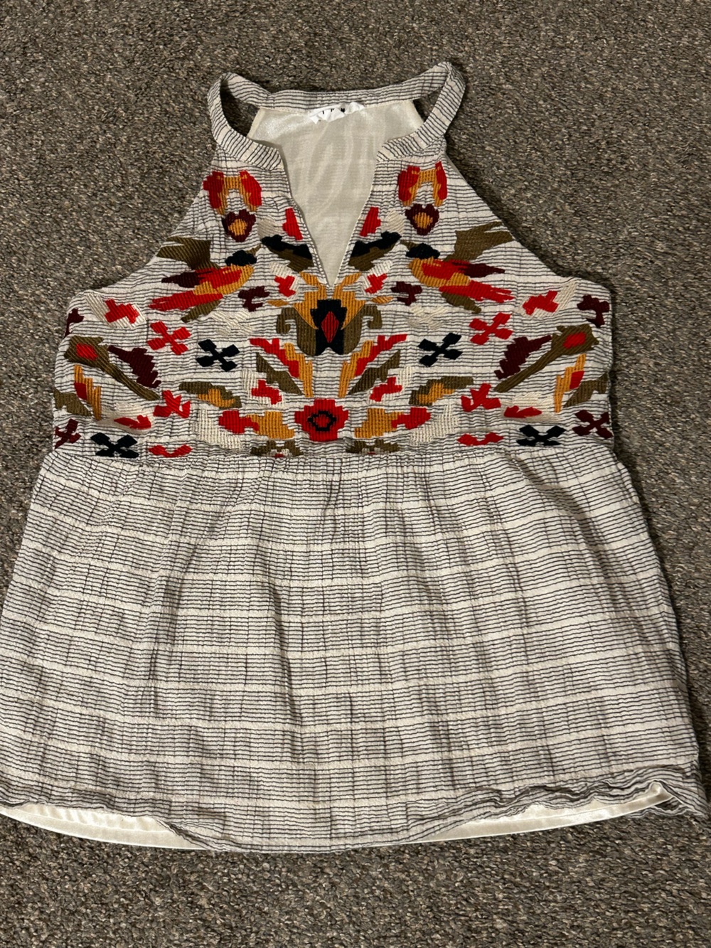 THML Embroidered Boho Tank Top Size Medium - Picture 6 of 9